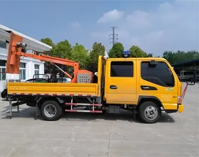 6米車(che)修剪(jian)機