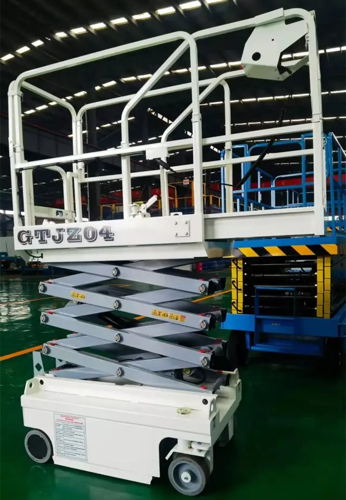 迷你(ni)自行走(zou)剪叉式(shi)升降機(ji)