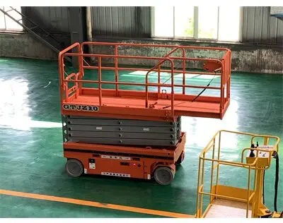 全自行(hang)走升降平(ping)台