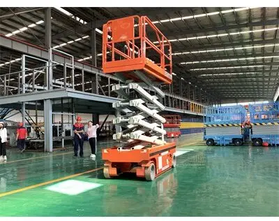 全自行(hang)走升降平(ping)台